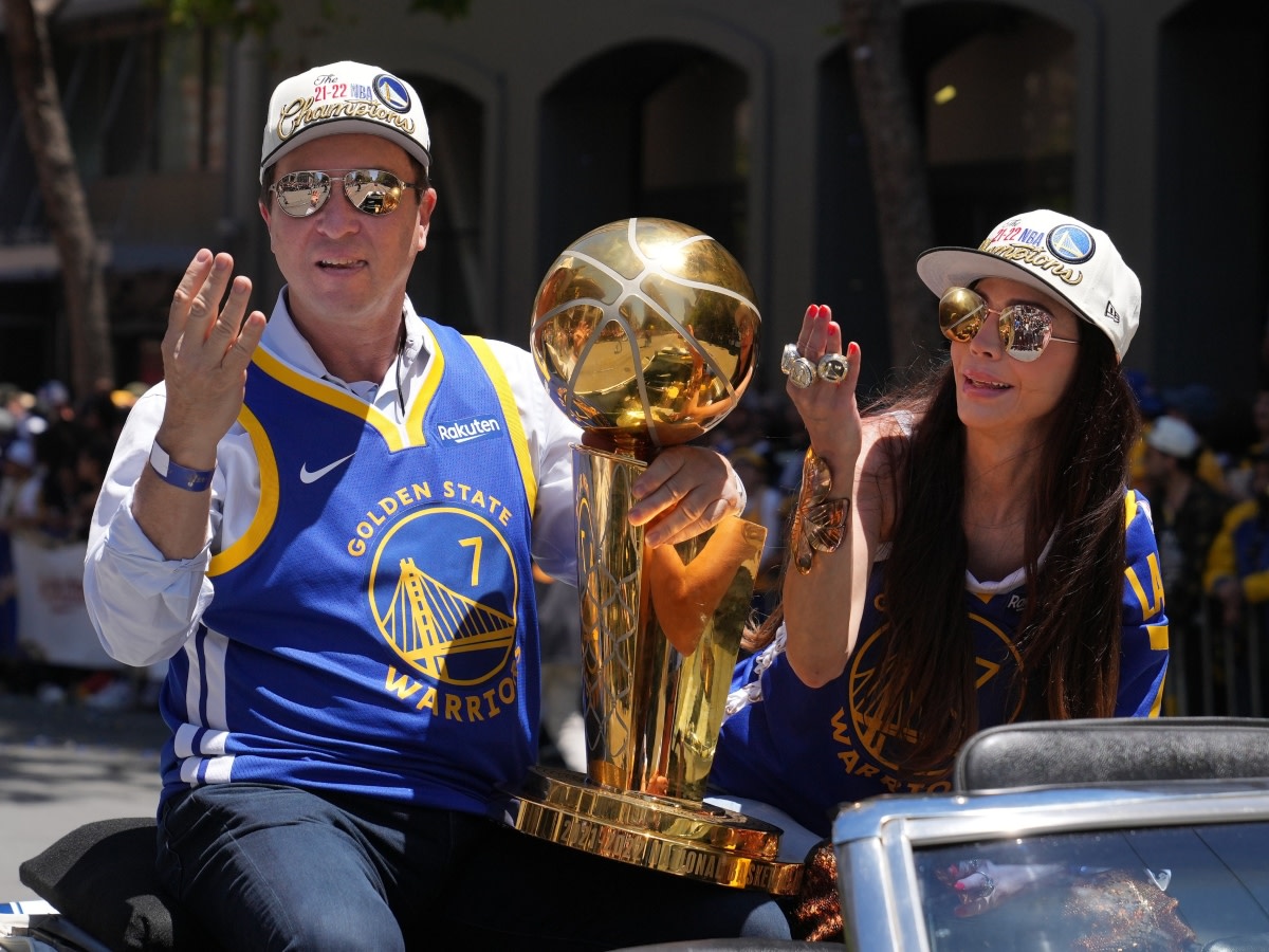 Warriors Owner Says The NBA Luxury Tax Is “Unfair” “We’re 200 Million