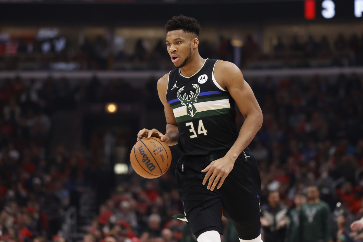 Giannis Antetokounmpo Teases Release Of His New Signature Shoe
