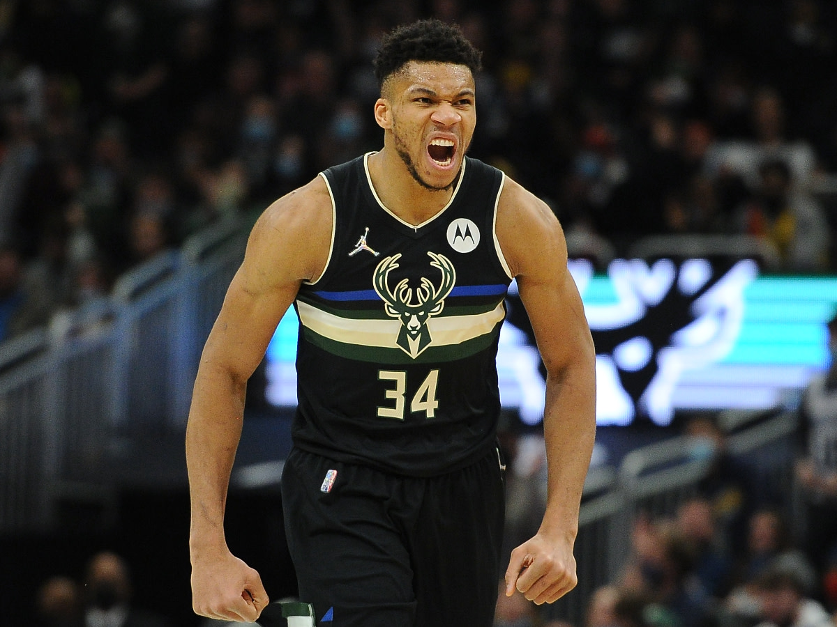 NBA Fans React To Giannis Antetokounmpo Being The Highest-Rated Player In NBA 2K23: "This Is How It Is Supposed To Be. He's Simply The Best."