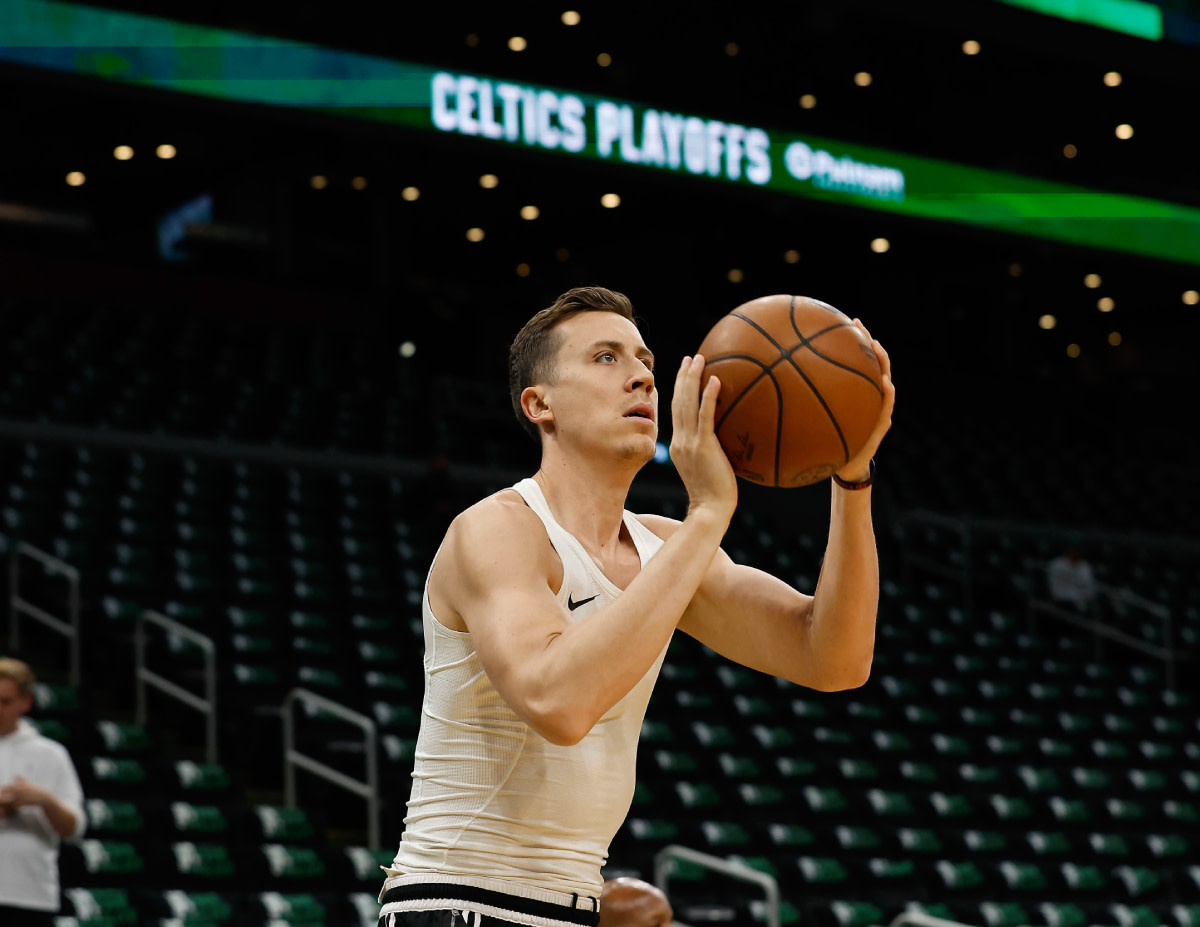 Duncan Robinson Trashed The Boston Celtics’ Visiting Locker Room: “That’s A Really Sh*t High School Locker Room.”