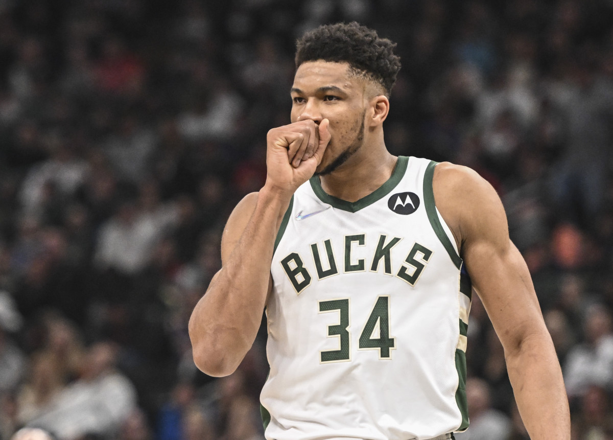 Greek National Team Coach Thinks Giannis Antetokoumpo Needs To Take A Break After EuroBasket Exit: "His Approach In Life Is Exceptional. He Needs To Breathe Now, See The Things, Go Back Healthy To The NBA."