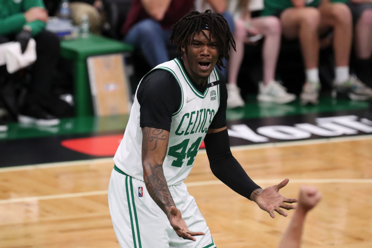 Boston Celtics Reportedly Told Robert Williams That Playing Through Injury Won't Make His Knee Worse, Now He Will Miss 4-6 Weeks Because Of The Knee Surgery