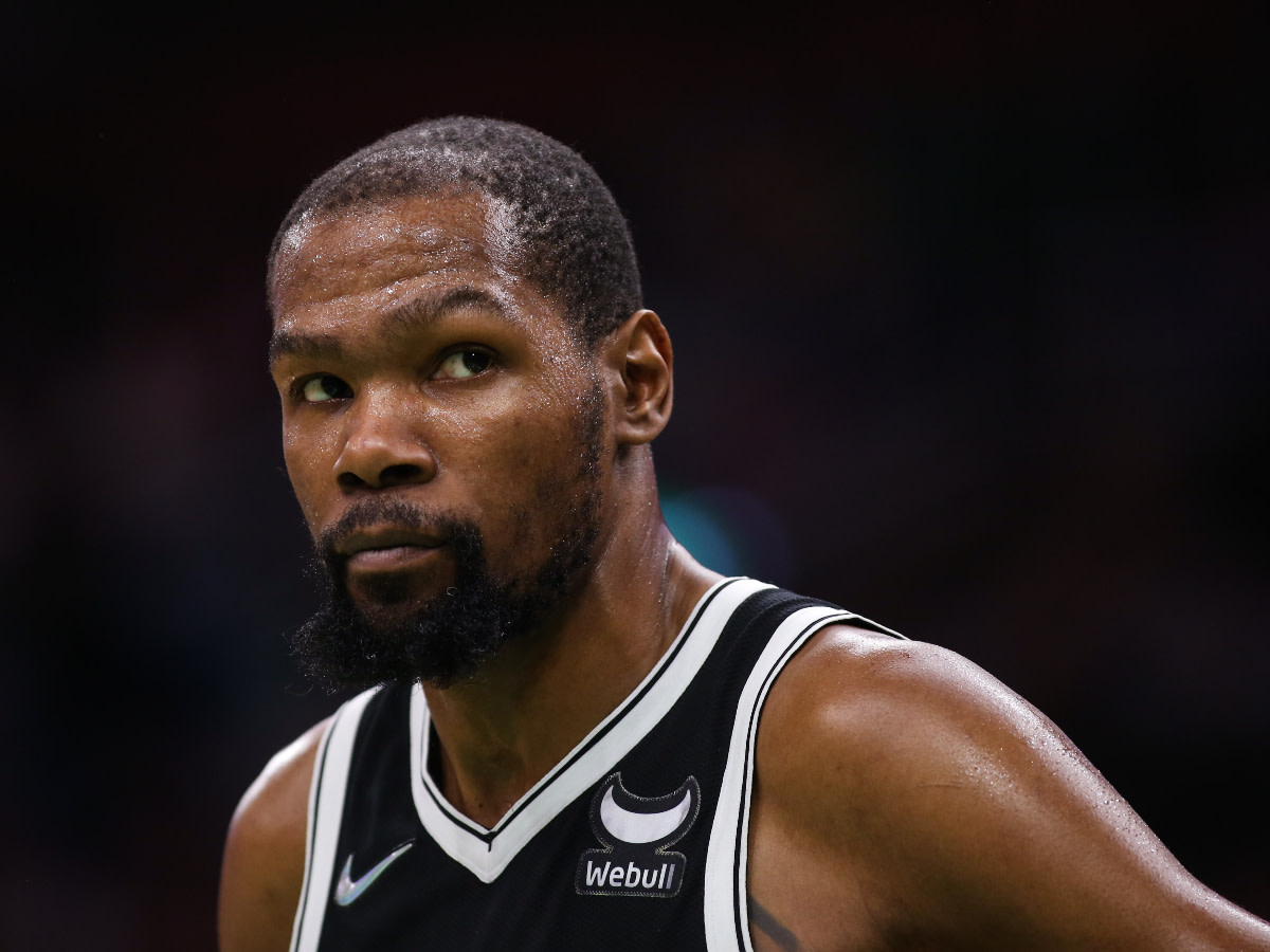 Kevin Durant News, In-Depth Articles, Pictures & Videos