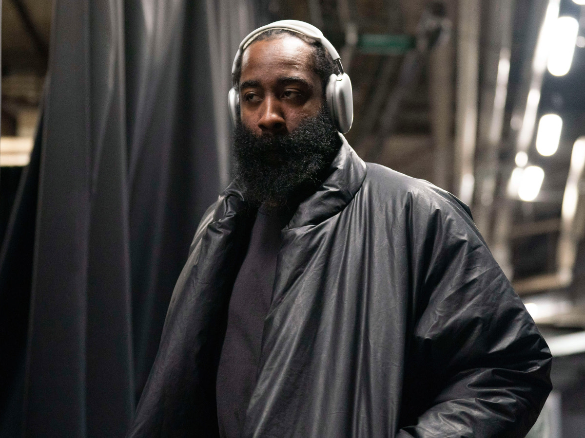 James harden beats hot sale by dre