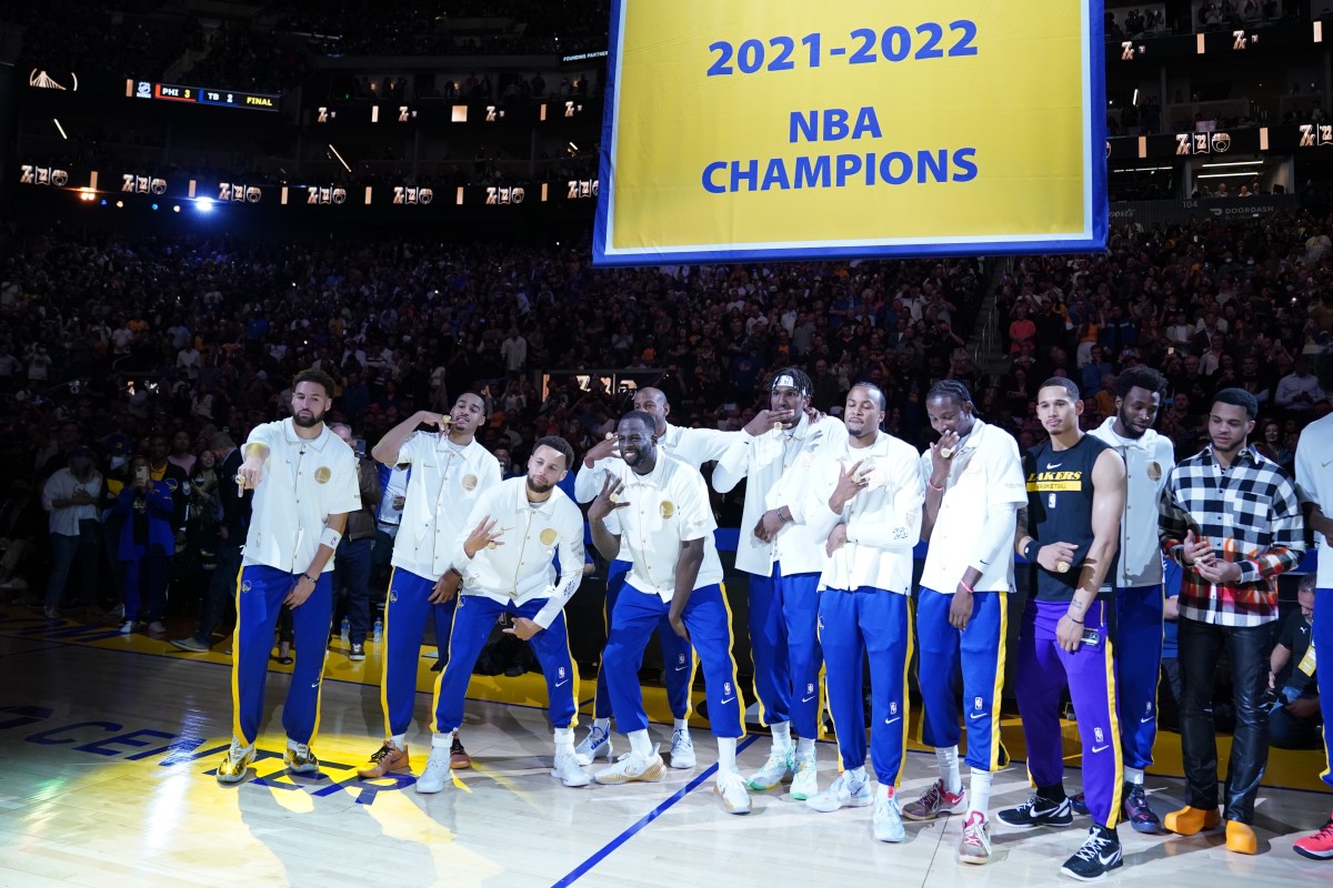 Not Knicks Or Lakers, Golden State Warriors Becomes The Most Valuable ...