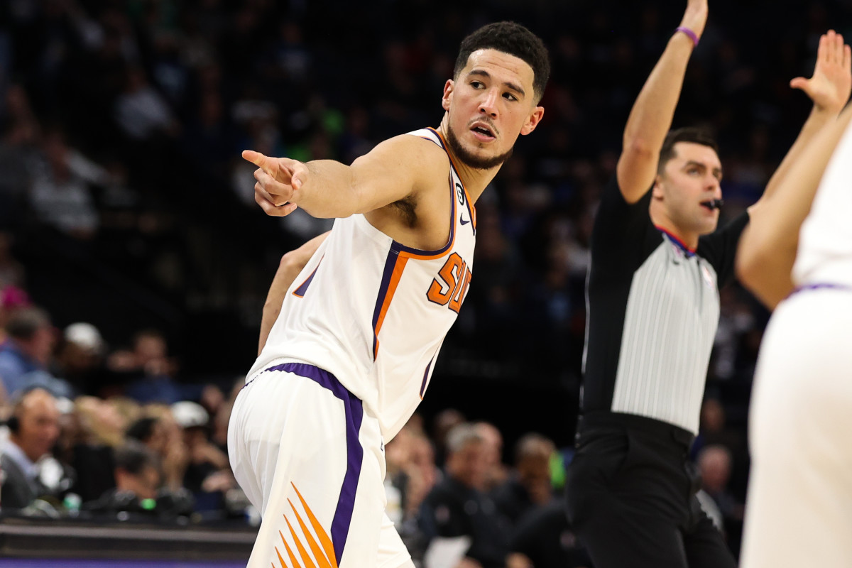 Devin Booker Yelled At Wolves Bench With Clear Message We Play Team Basketball” Fadeaway World 3205