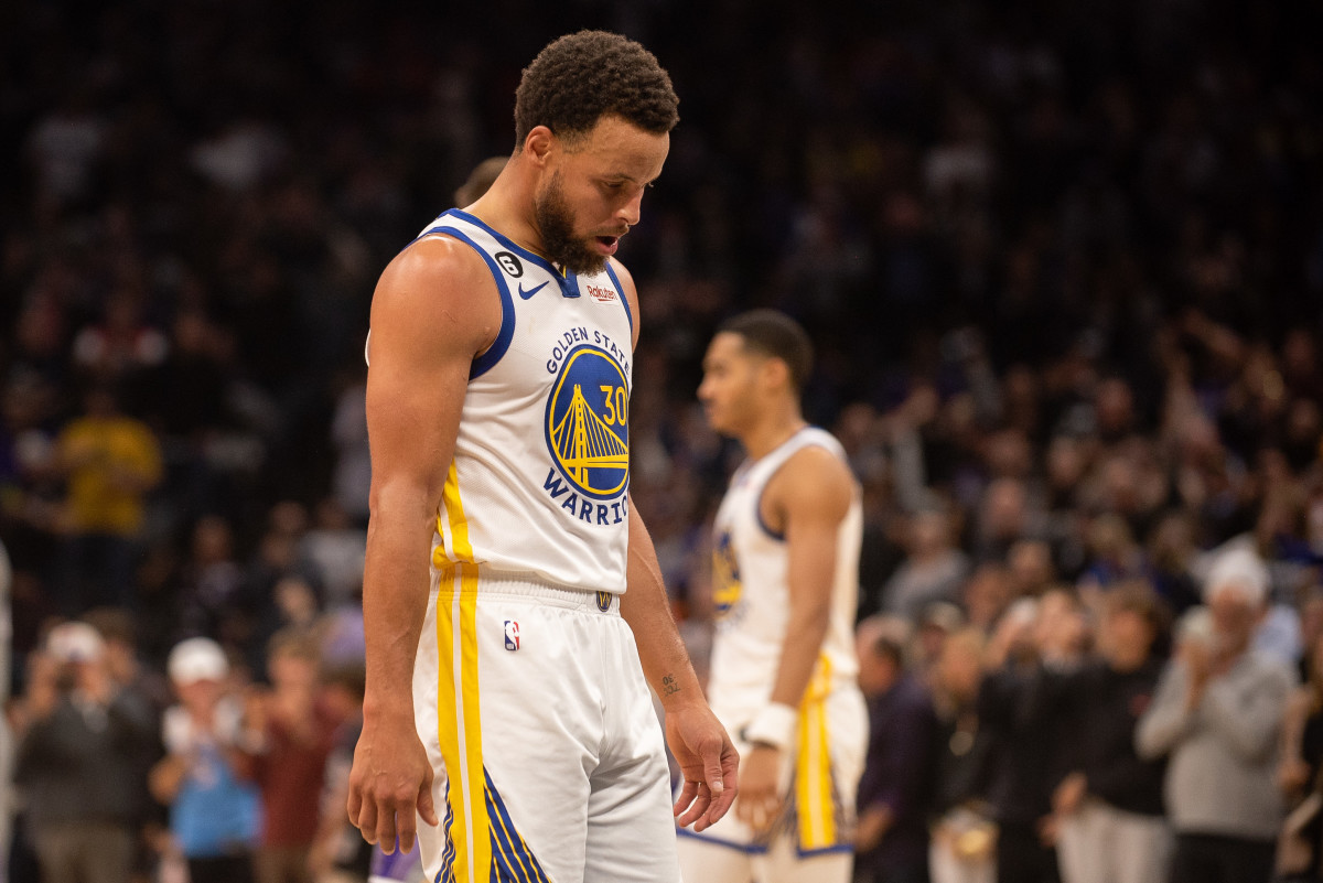 Stephen Curry, Golden State Warriors Are Being Sued For Endorsing Crypto  Exchange FTX - Fadeaway World