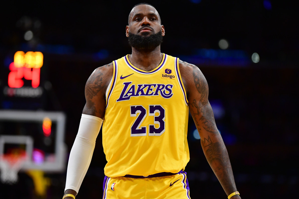 LeBron James Has Wanted A Third Star For Over A Year But Lakers Pushed Back On That Plan