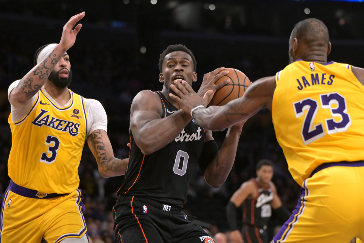 Proposed Trade Idea Sends Jalen Duren And Tim Hardaway Jr. To The Lakers In Blockbuster Deal - Fadeaway World