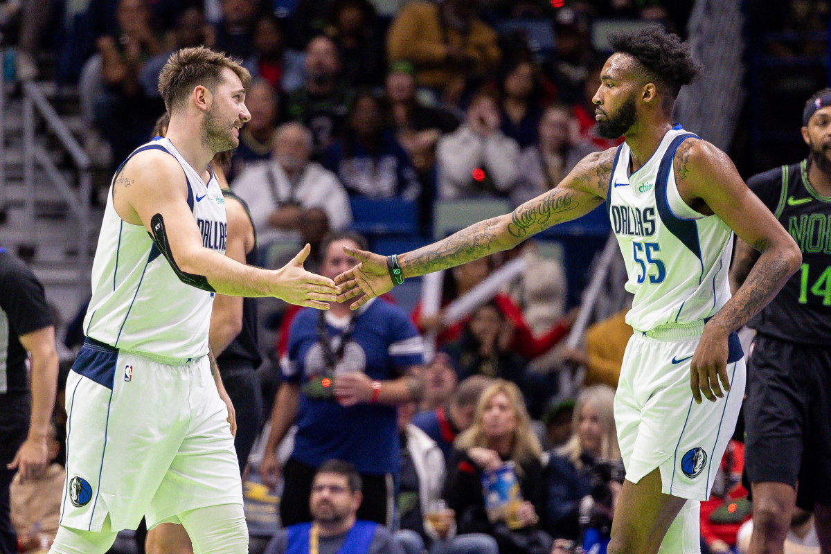 Luka Doncic's Incredible Form Hailed By Mavericks Teammate: "I Have Never  Seen This Before" - Fadeaway World