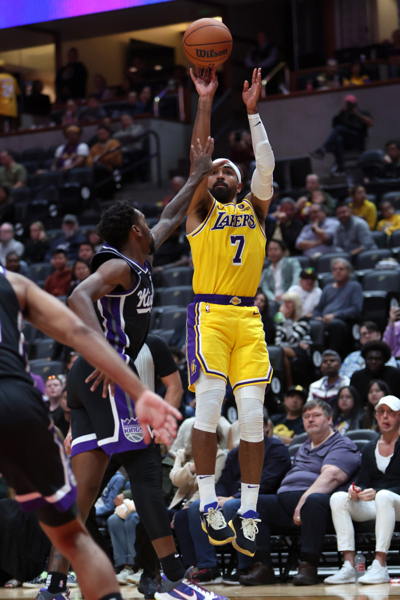 Lakers Midseason Grades: LeBron James, Anthony Davis, D'Angelo Russell ...