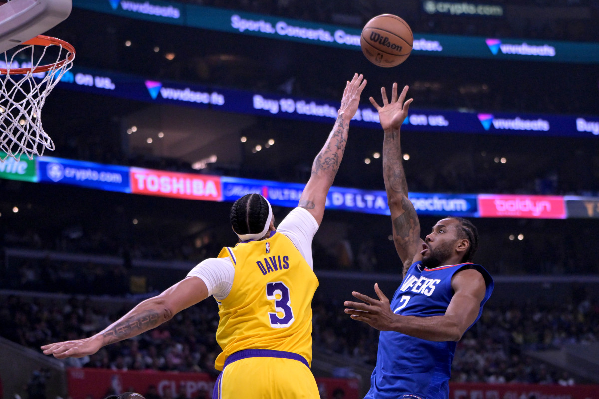 Fans React To Exciting Clippers Win Over Lakers Easily Win This With   Usatsi 22358658 