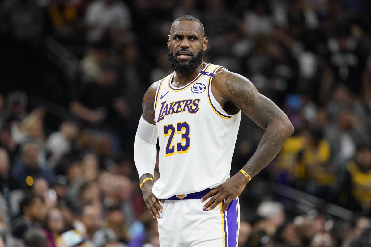 Nov 15, 2024; San Antonio, Texas, USA; Los Angeles Lakers forward LeBron James (23) during the second half against the San Antonio Spurs at Frost Bank Center. Mandatory Credit: Scott Wachter-Imagn Images