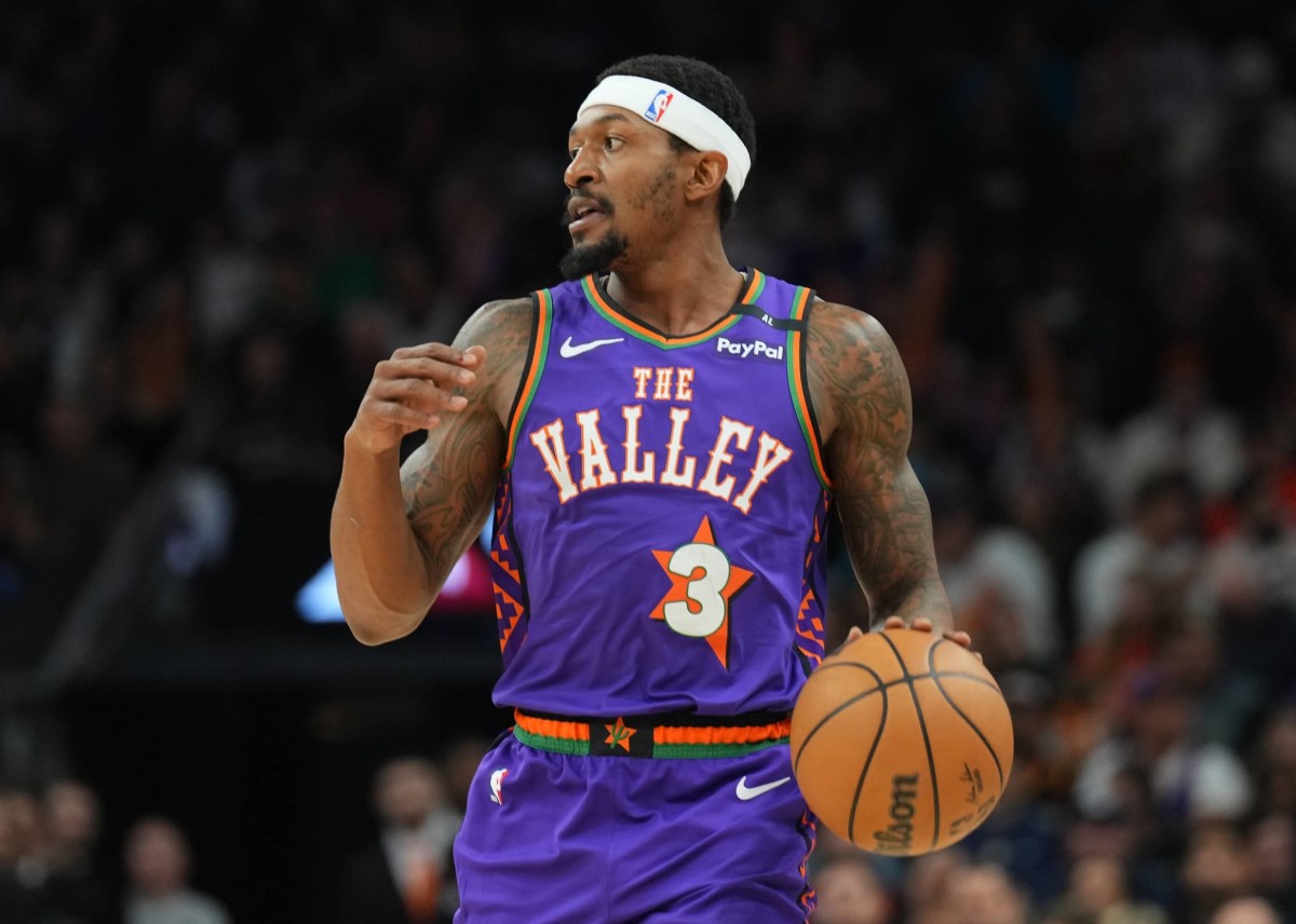 Dec 21, 2024; Phoenix, Arizona, USA; Phoenix Suns guard Bradley Beal (3) dribbles against the Detroit Pistons during the first half at Footprint Center. Mandatory Credit: Joe Camporeale-Imagn Images