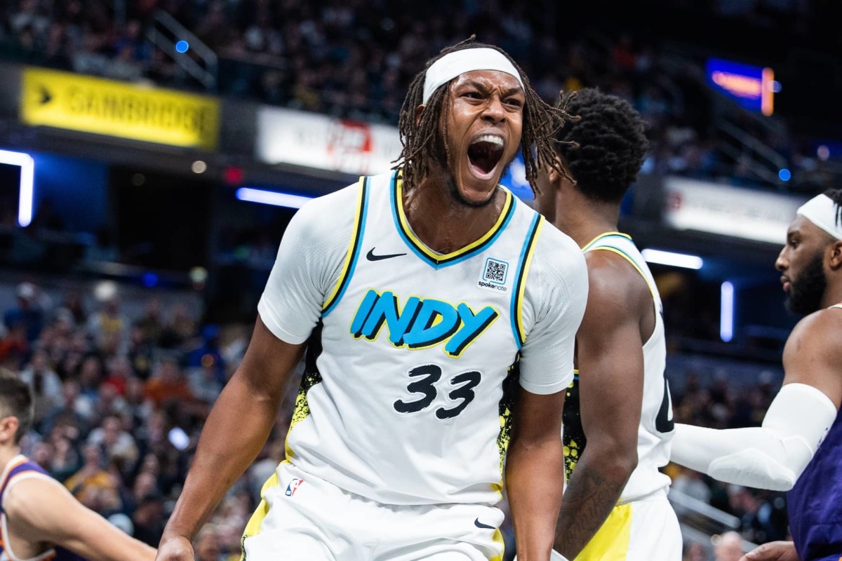 Indiana Pacers center Myles Turner (33) celebrates after a basket against the Phoenix Suns in the second half at Gainbridge Fieldhouse.