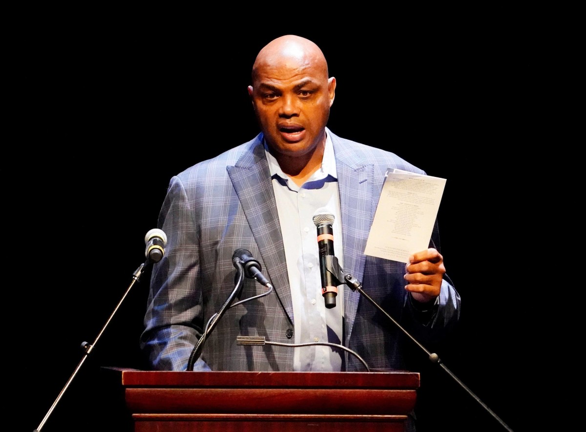 Phoenix, Arizona, USA; Charles Barkley speaks during the funeral service for Grant Woods, the former Arizona attorney general at the Orpheum Theatre. News Grant Woods Funeral