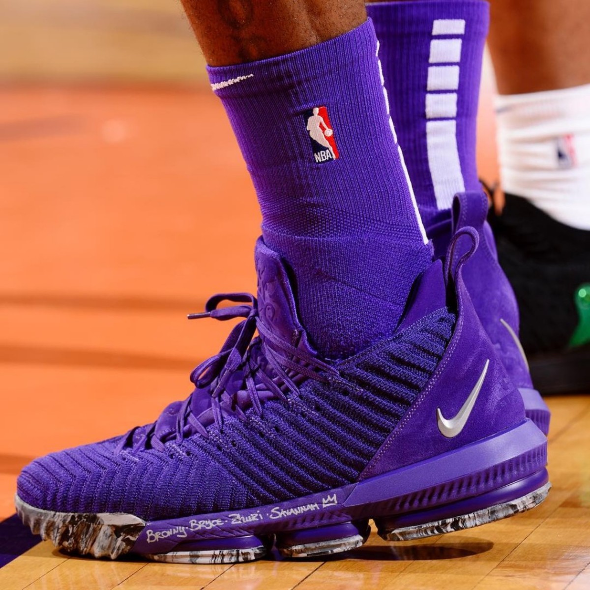 the coolest basketball shoes