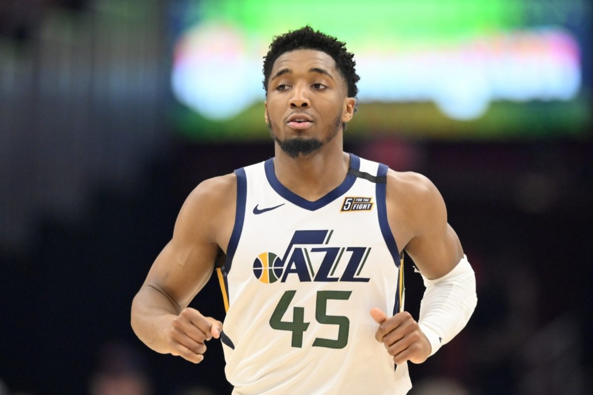 Donovan Mitchell Exposes Fan Who Claims He Has A Friend Who Looks Just