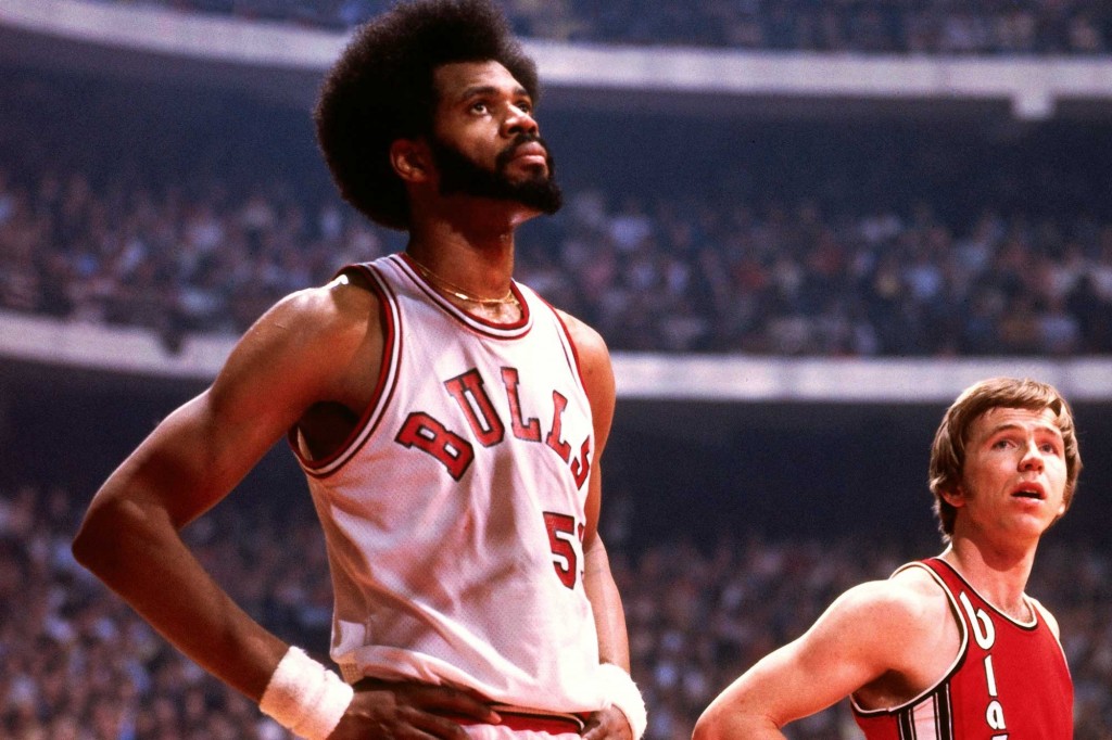 1977-04-15-v-POR-Gm-2-WC-1st-Round-Artis-Gilmore