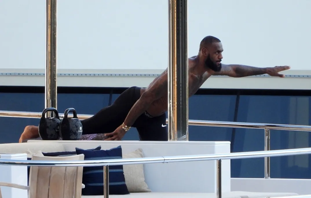 LeBron Jame working out 9