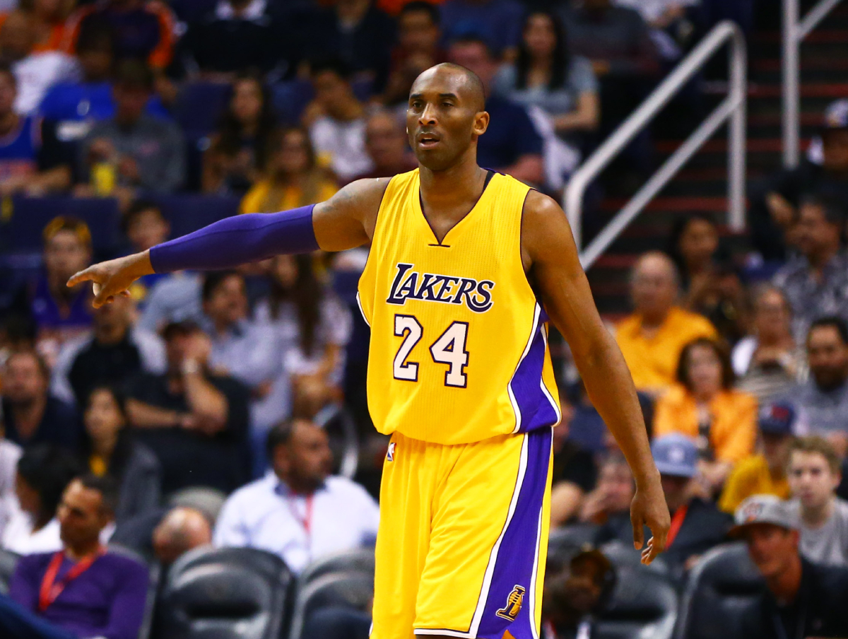 Amazing Footage Of Kobe Bryant Coaching His Fellow Lakers During Practice Goes Viral: "Kobe Would Have Been One Of The Greatest Ever Coaches."