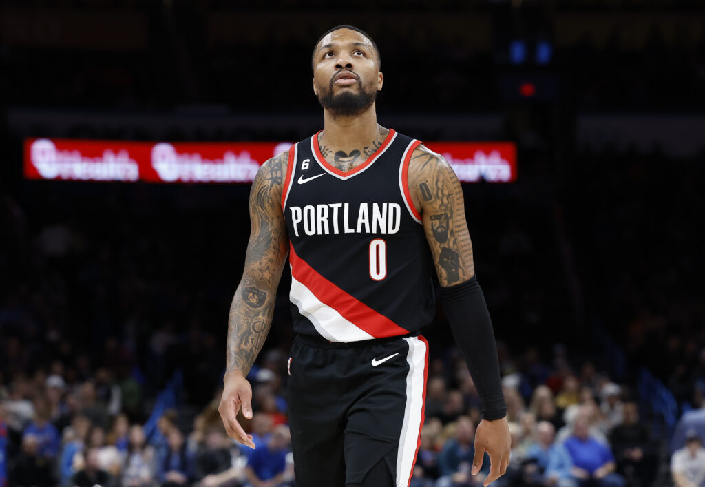Damian Lillard Surpasses Clyde Drexler As All-Time Leading Scorer For ...