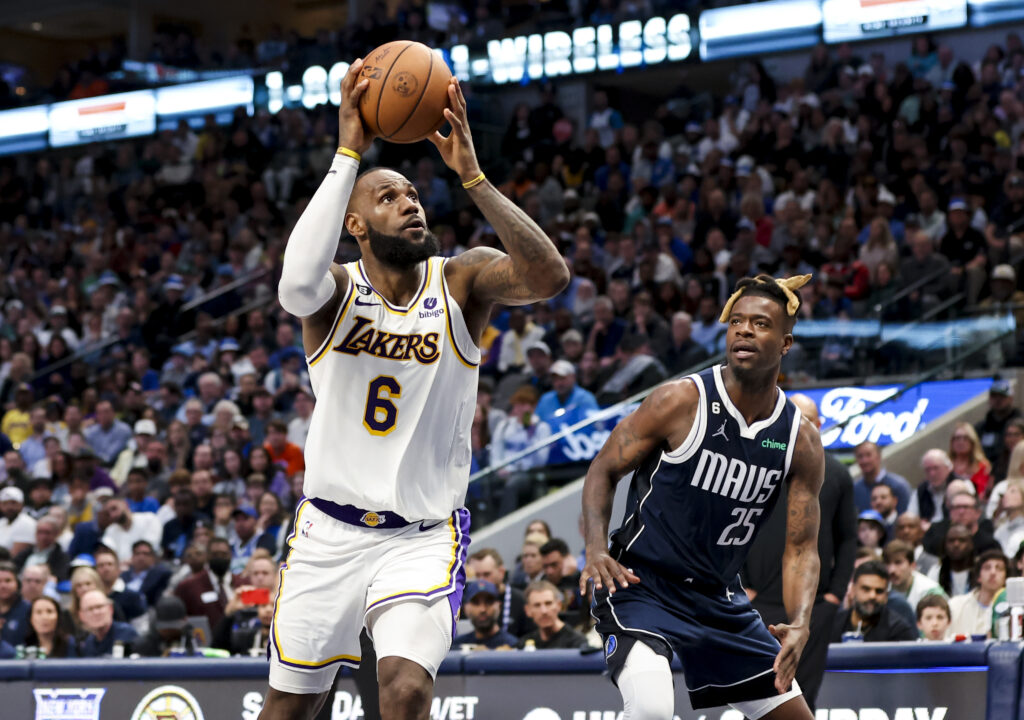 Lakers Fans React To Huge Win Against The Mavericks: "2023 NBA ...