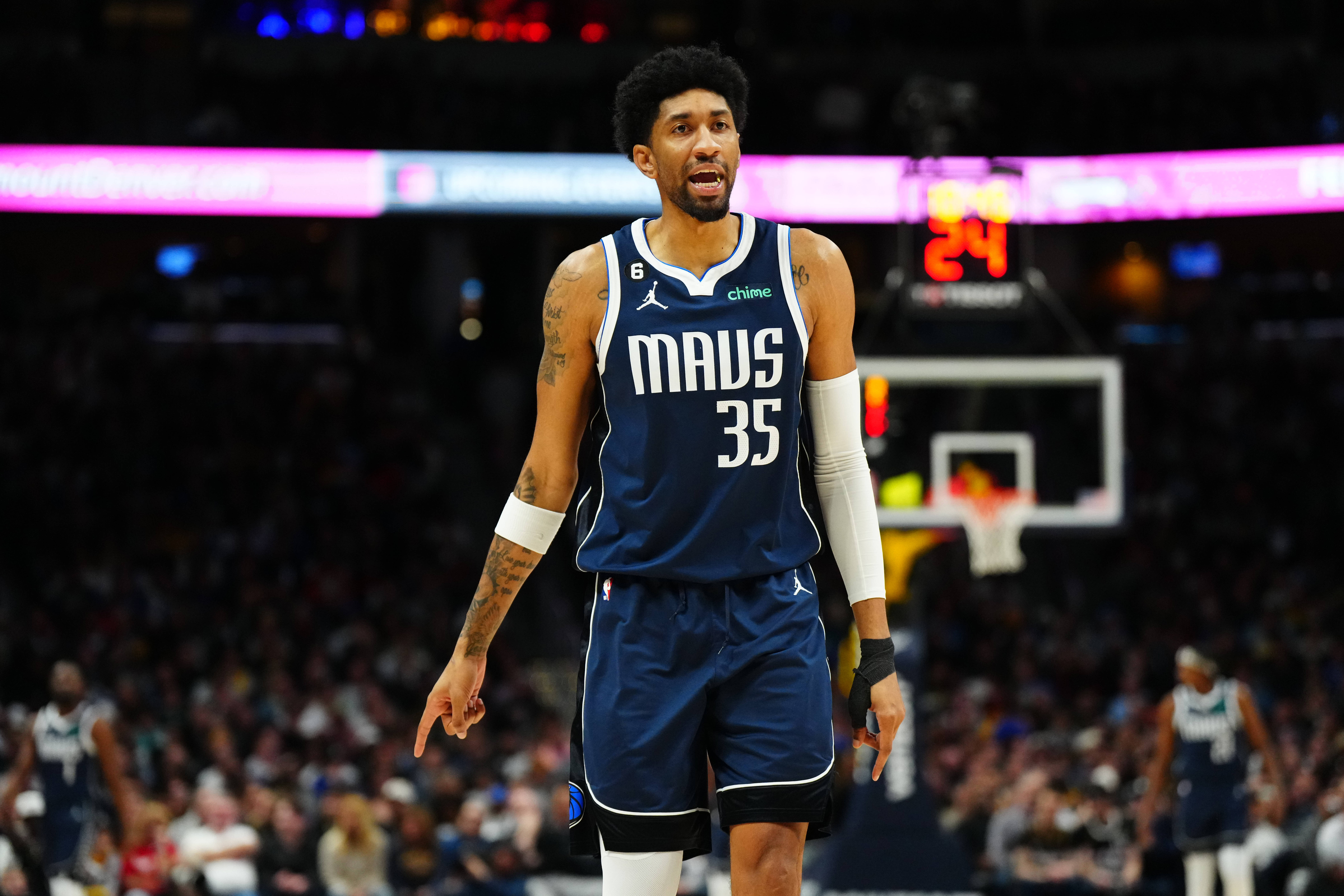 Mavericks Open To Sign-And-Trade For Christian Wood