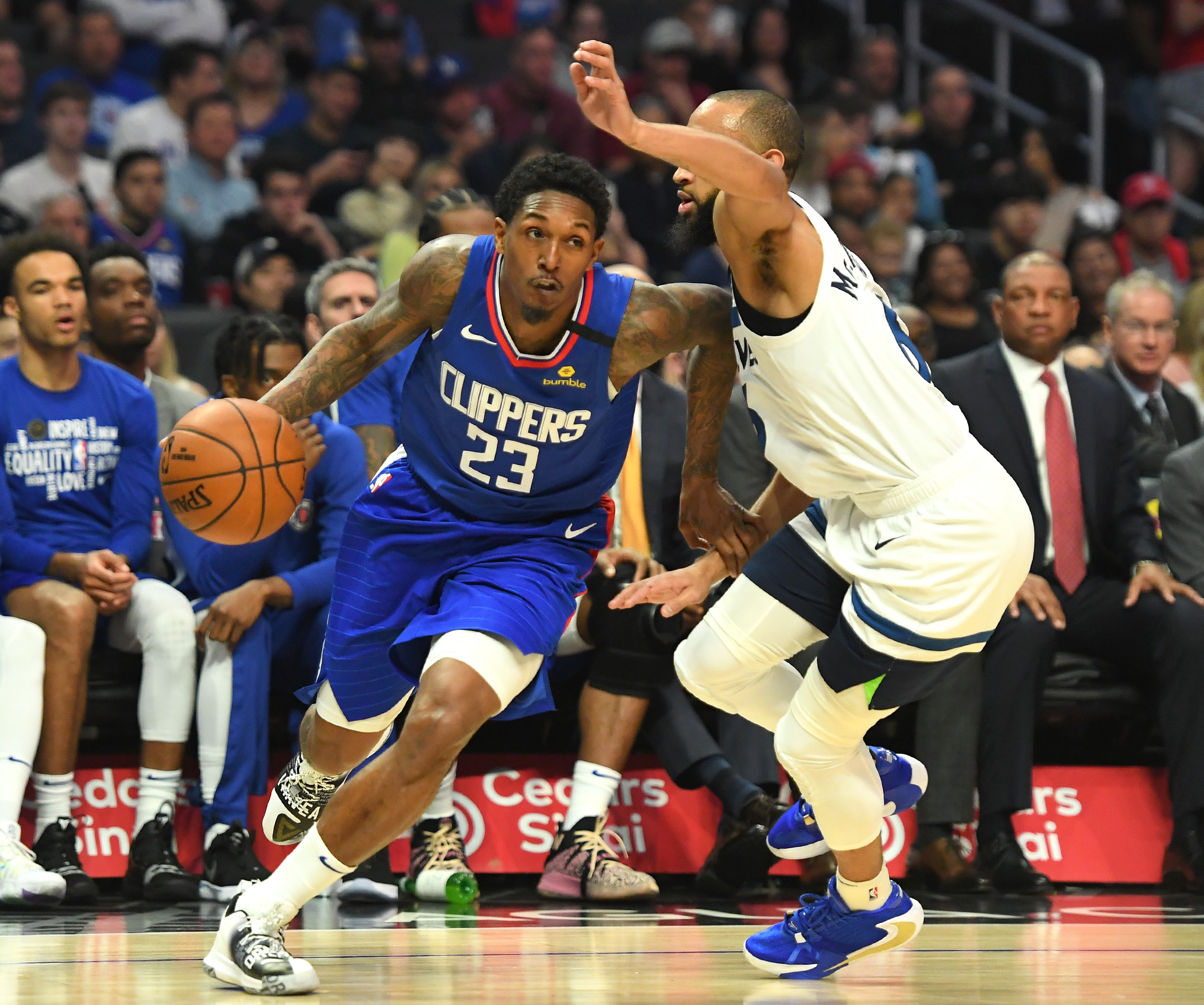 Clipper Fan Gets Mad At Lou Williams For His Comment On LeBron James' Instagram