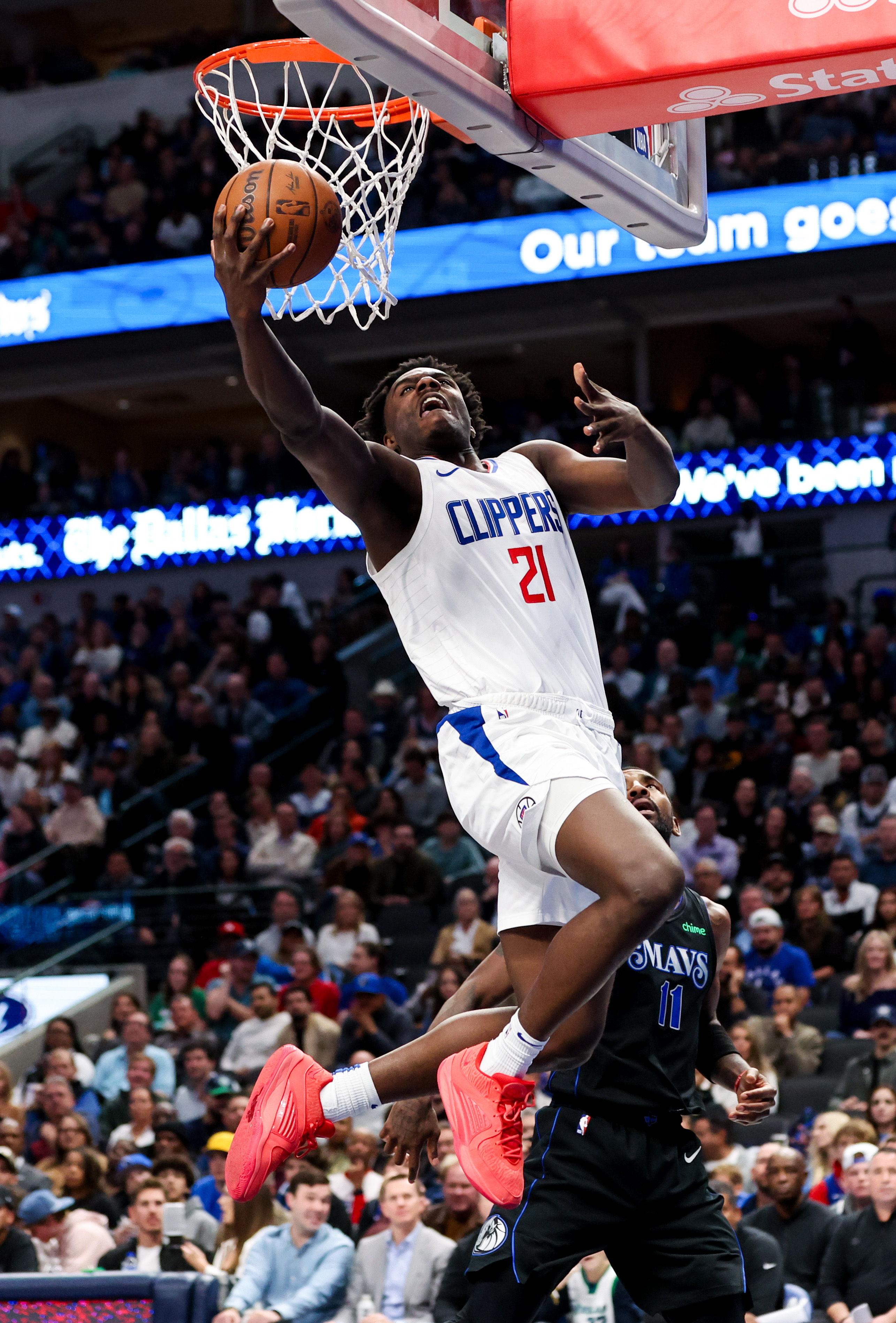 <em></figure>
<p>Kobe Brown, the No. 30 overall pick in the 2023 NBA Draft, is a 6’7″ power forward who has seen limited playing time with the Clippers, appearing in 7 games this season for under 9 minutes per game. Despite his limited on-court exposure, Brown’s rookie contract adds an element of flexibility for the Clippers.</p>
<p>With a salary of $2,413,356 this season and $2,534,024 next season, Brown’s contract is relatively manageable. The team options for the next two years provide additional flexibility, allowing the Clippers to make decisions based on his development and fit within the roster.</p>
<hr>
<h2 id=