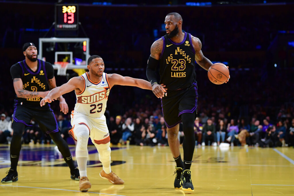NBA Fans React To Controversial Lakers In-Season Tournament Win Over ...