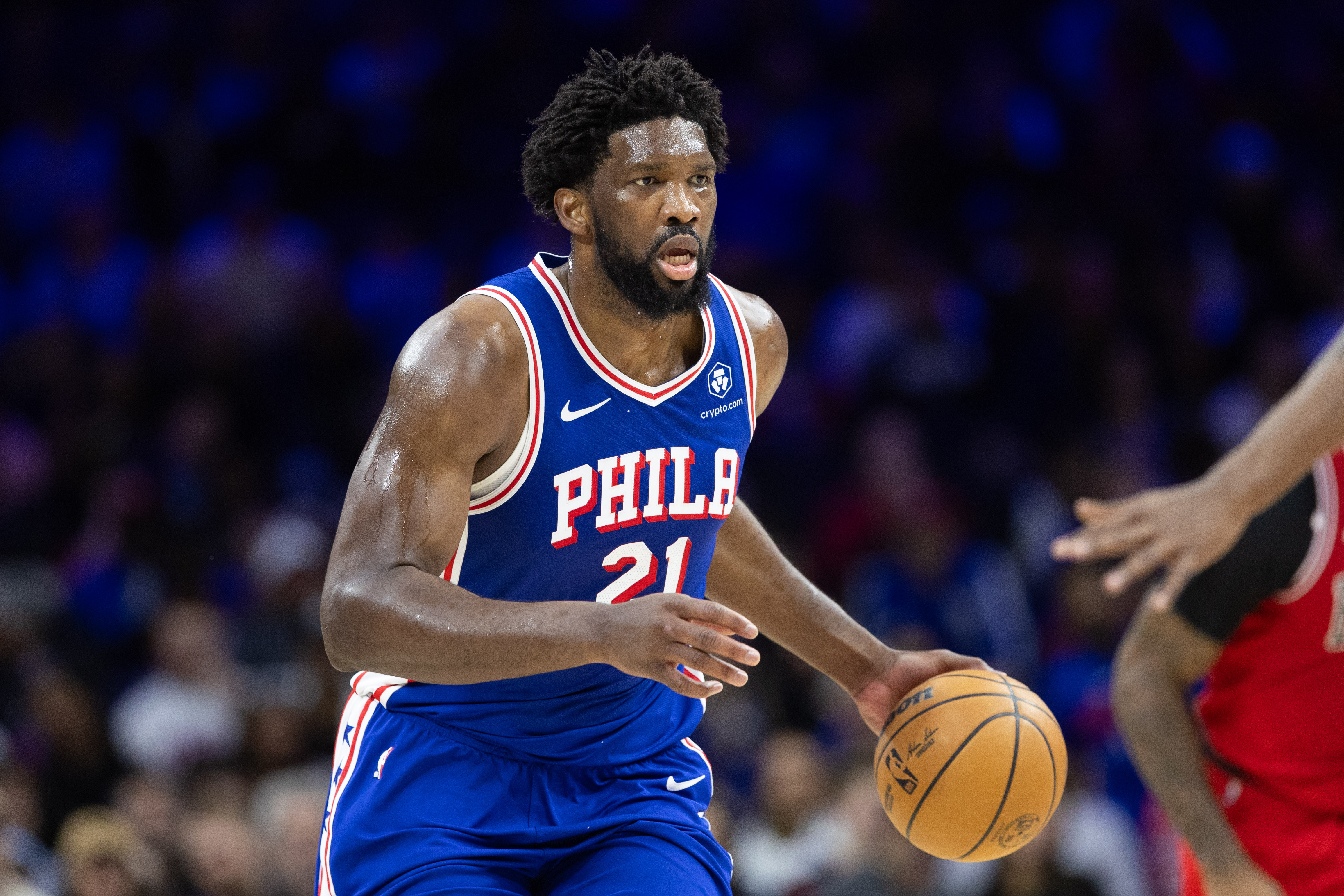NBA Fans Call Out Joel Embiid For Eating Jolly Ranchers During Game Against The Bulls: "Very Disrespectful"