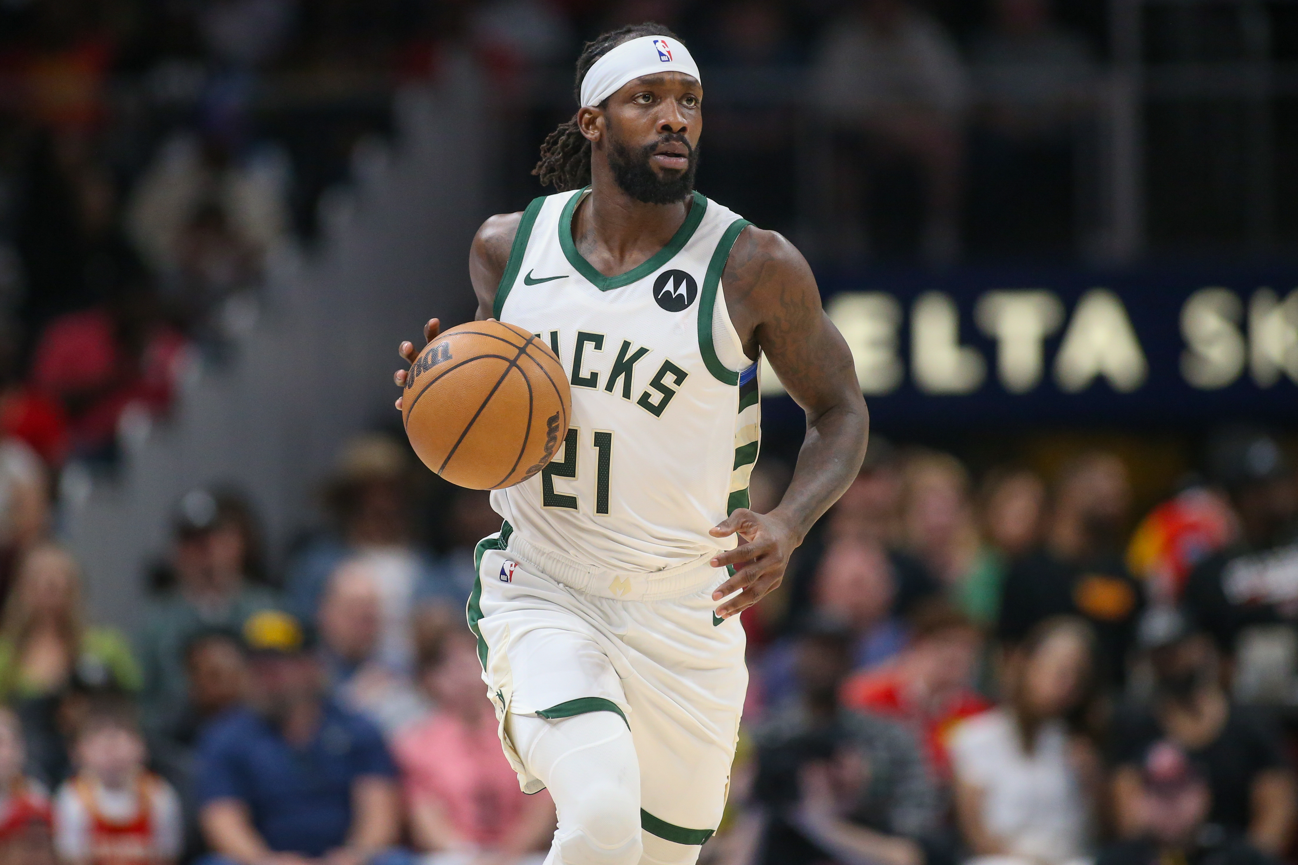 Patrick Beverley Apologizes For Throwing Ball At Pacers Fans In Game 6