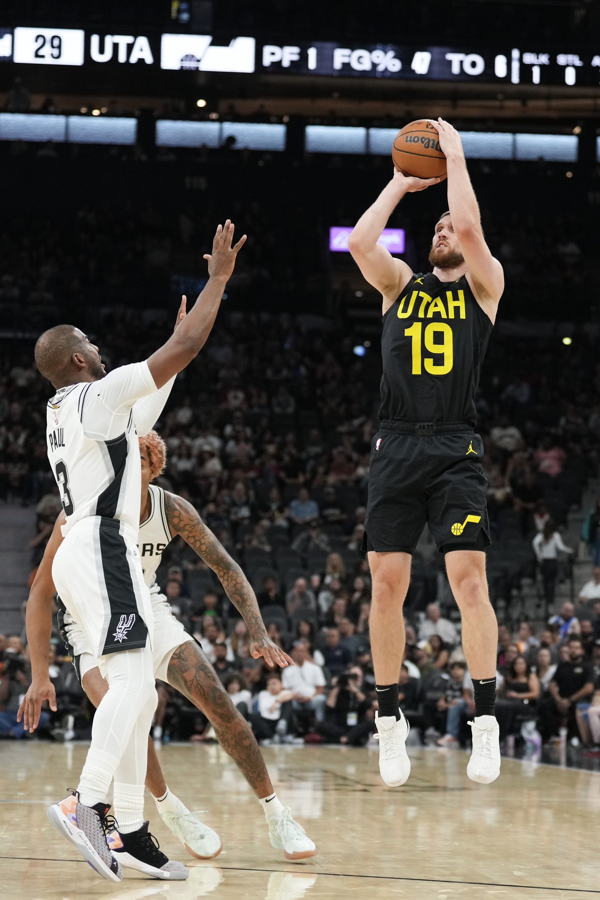 Sviatoslav Mykhailiuk