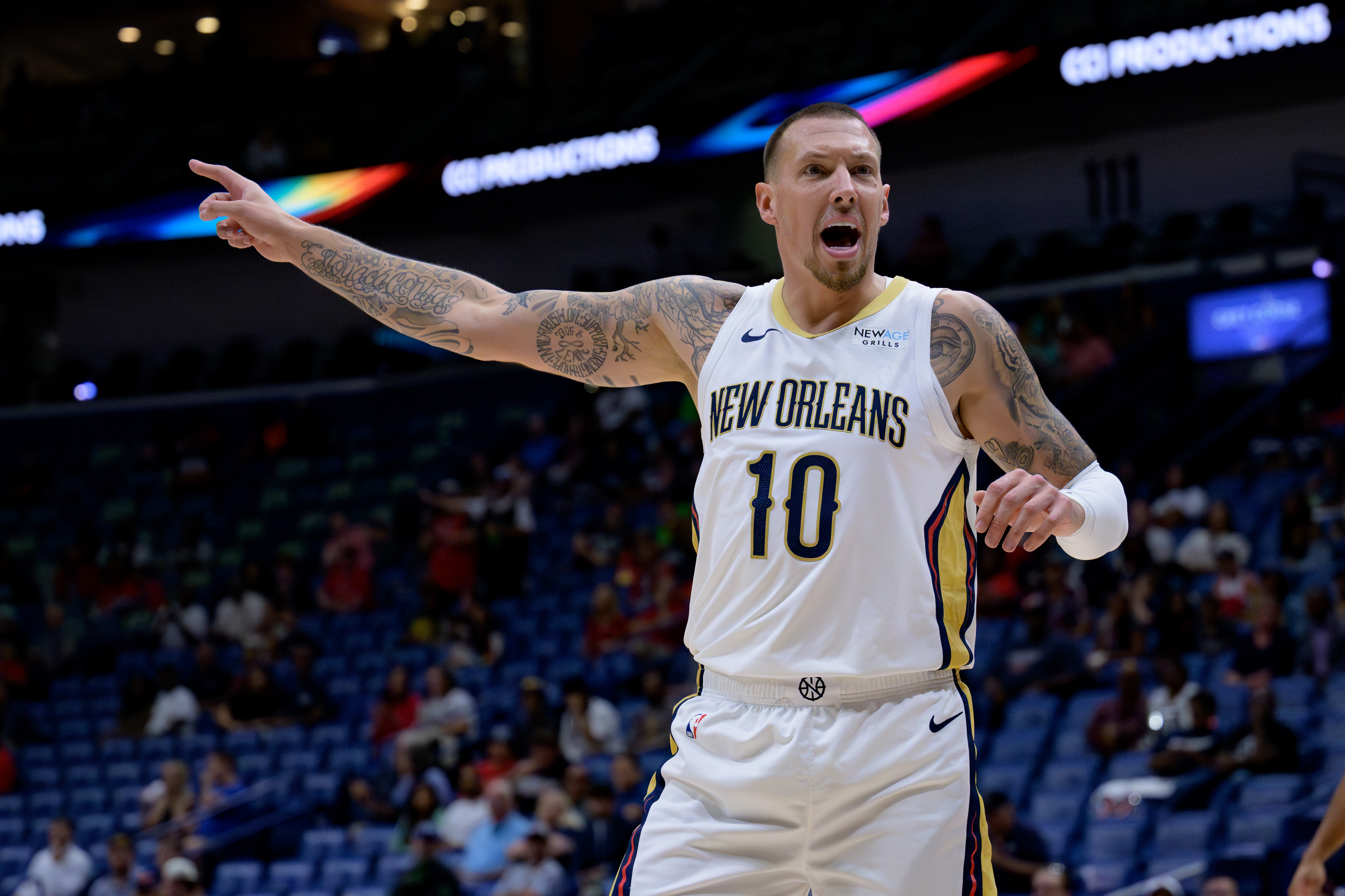 Oct 7, 2024; New Orleans, Louisiana, USA; New Orleans Pelicans center Daniel Theis (10) reacts against the Orlando Magic at Smoothie King Center. Mandatory Credit: Matthew Hinton-Imagn Images