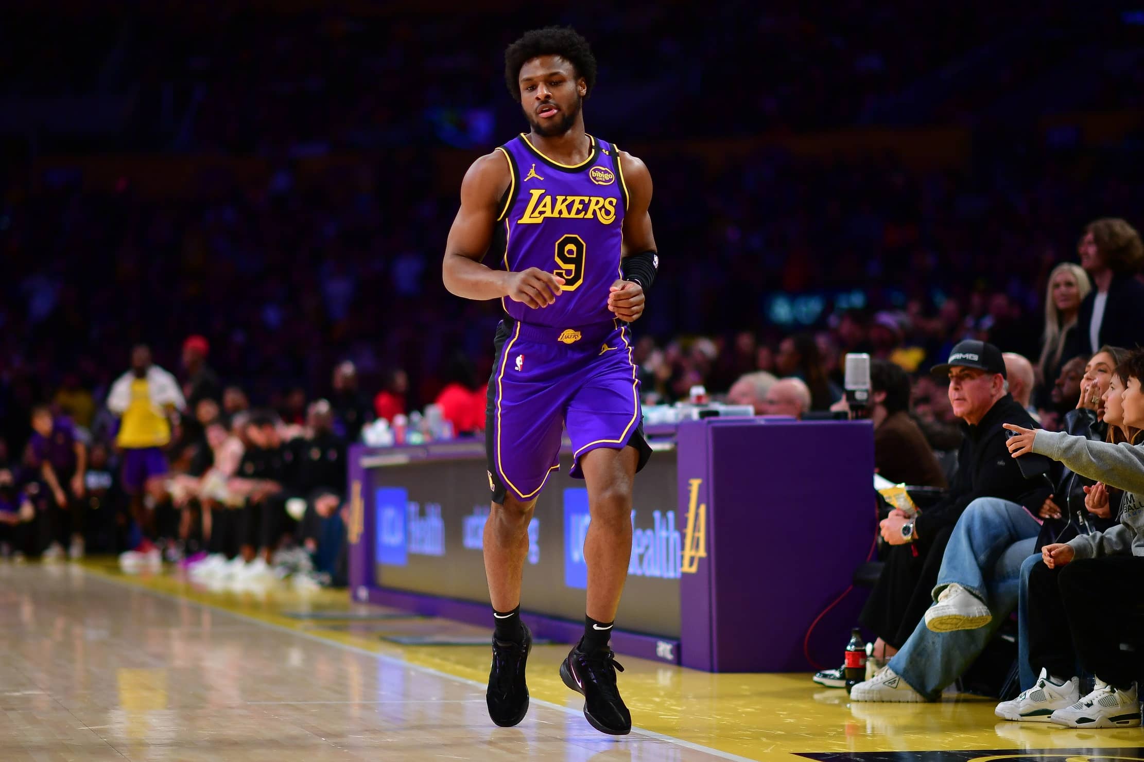 los-angeles-lakers-guard-