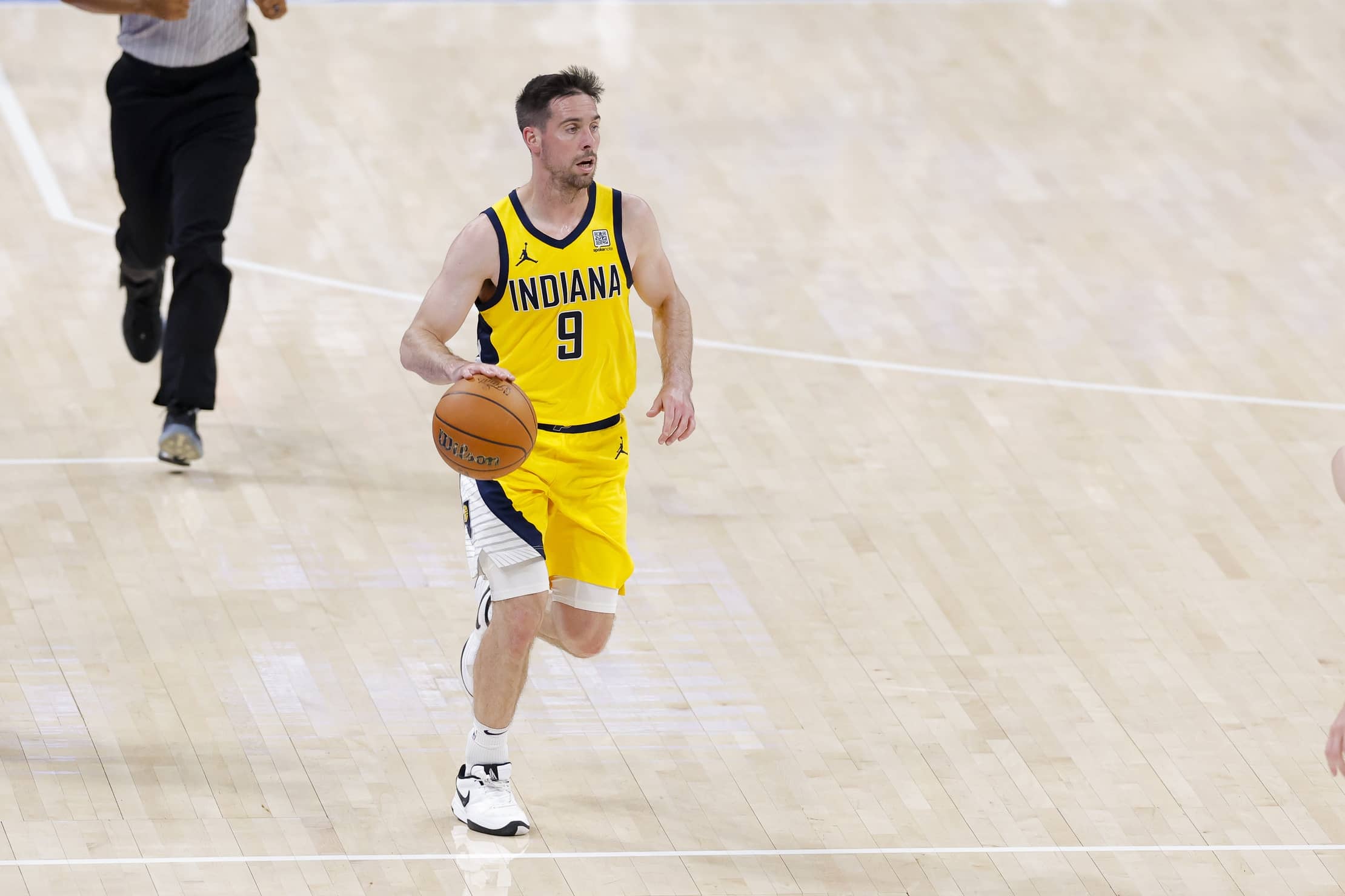 Jun 16, 2025; Oklahoma City, Oklahoma, USA; Indiana Pacers guard T.J. McConnell (9) brings the ball up court against the Oklahoma City Thunder during the fourth quarter in game five of the 2025 NBA Finals at Paycom Center. Mandatory Credit: Alonzo Adams-Imagn Images