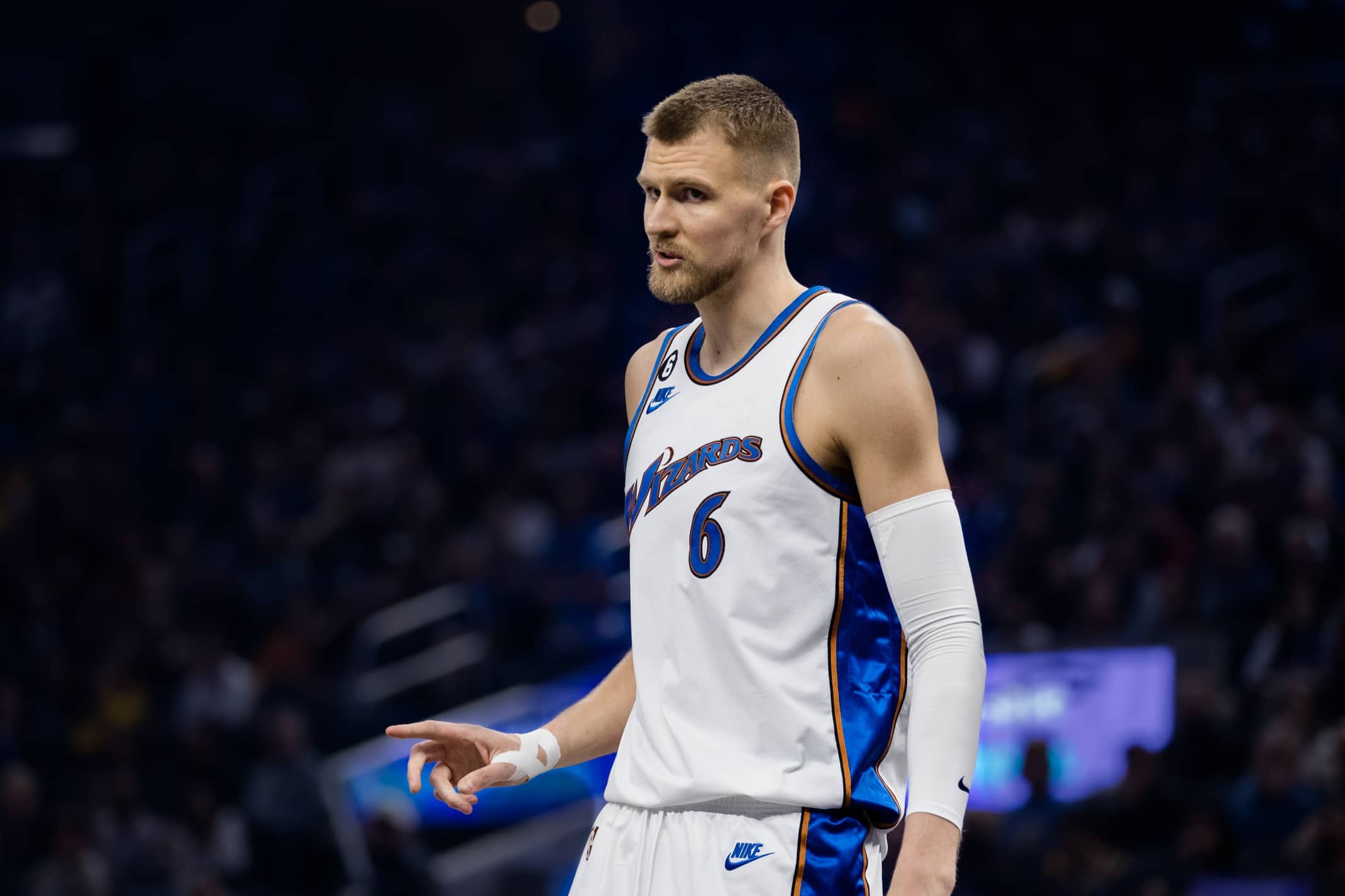 wizards-center-kristaps-