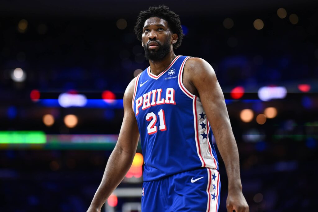 76ers center Joel Embiid looks on against the Mavericks in the third quarter at Wells Fargo Center