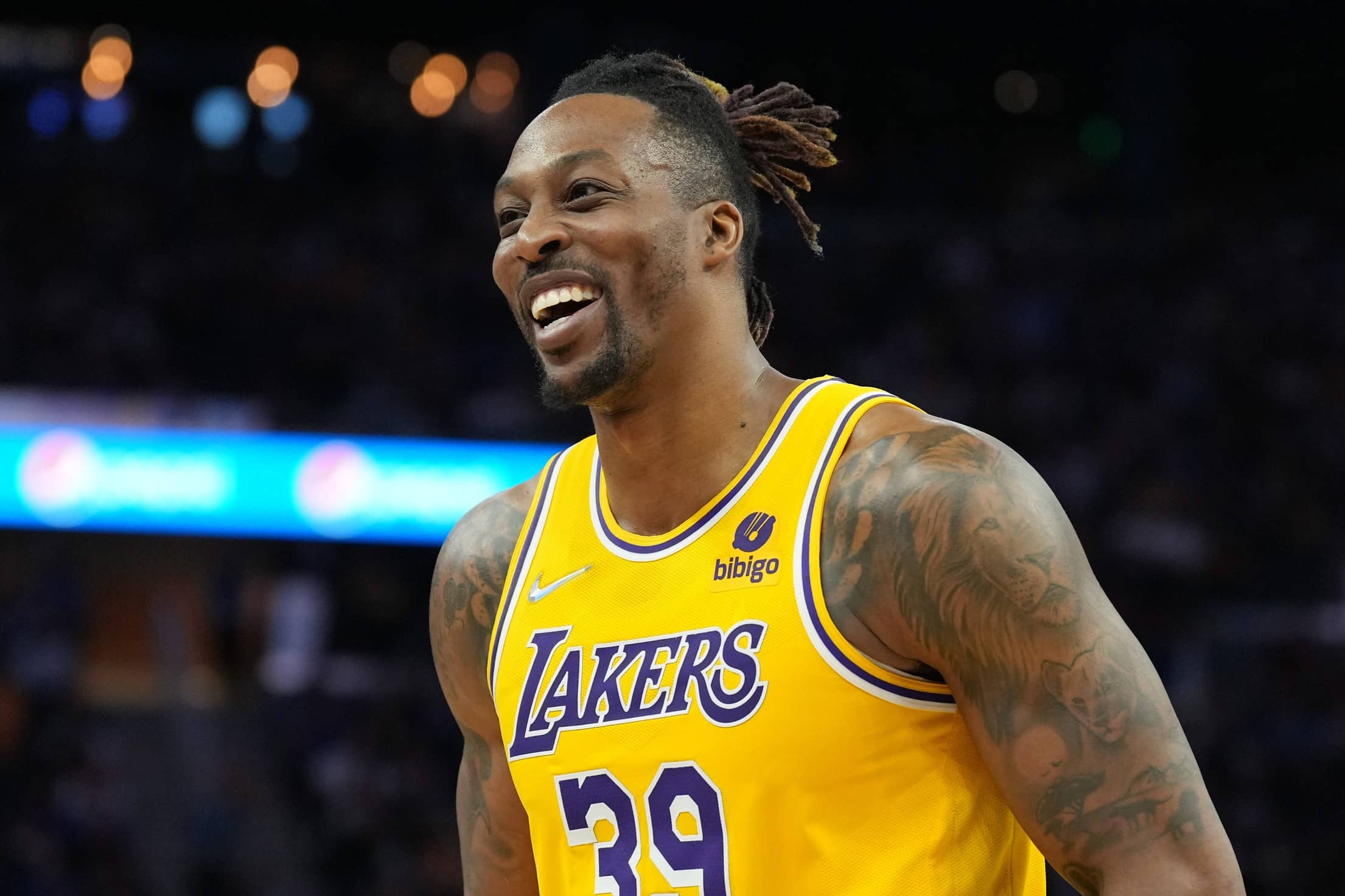Dwight Howard Lists The 8 Toughest Big Men He's Ever Faced