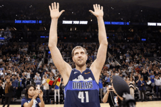 Mavericks power forward Dirk Nowitzki