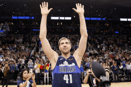 Mavericks power forward Dirk Nowitzki