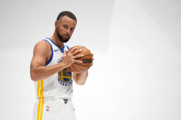 Sep 29, 2025; San Francisco, CA, USA; Golden State Warriors guard Stephen Curry (30) holds onto the ball during Media Day at the Chase Center. Mandatory Credit: Cary Edmondson-Imagn Images