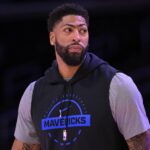 Dallas Mavericks forward Anthony Davis (3) warms up prior to the game against the Los Angeles Lakers at Crypto.com Arena.