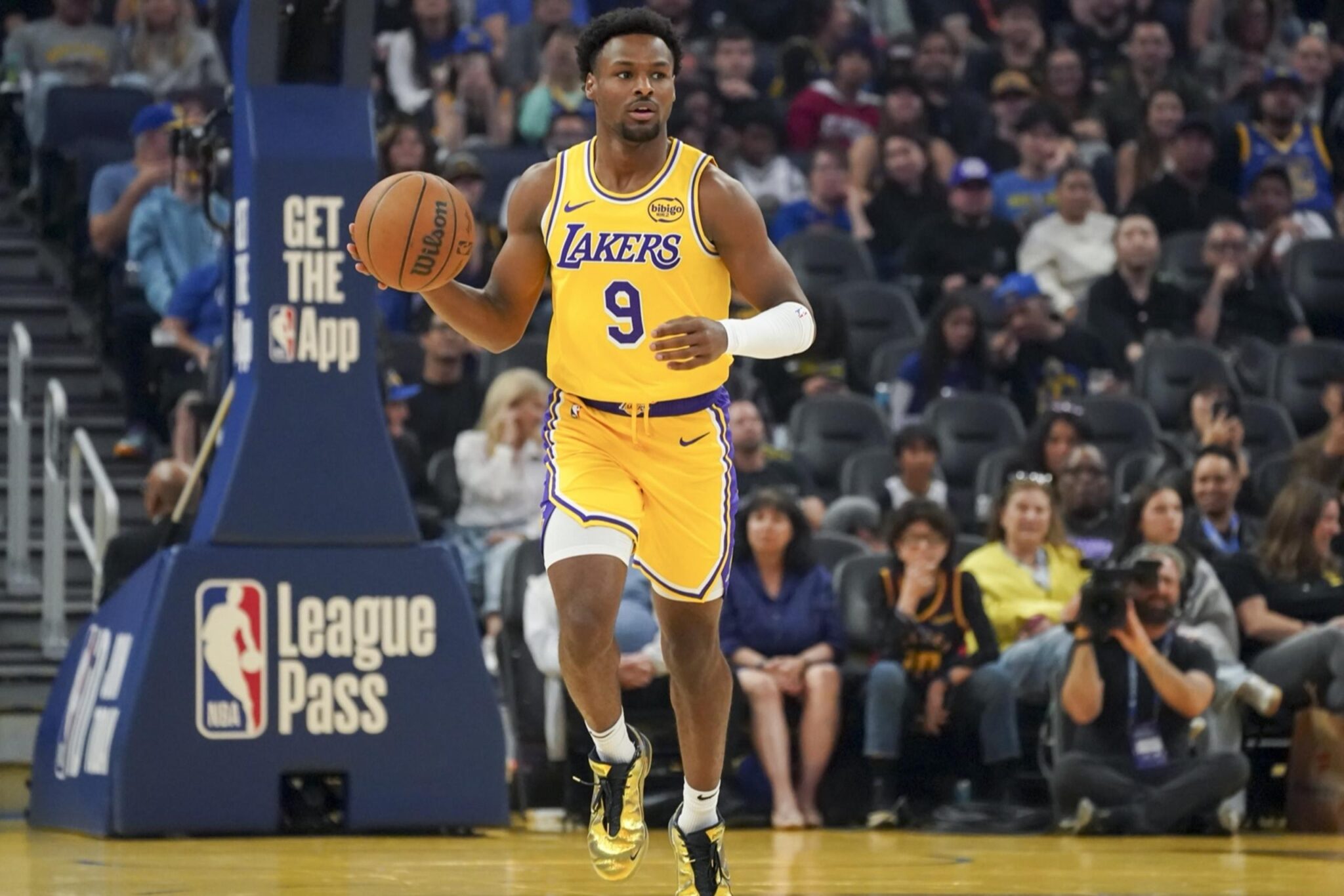 Oct 5, 2025; San Francisco, California, USA; Los Angeles Lakers guard Bronny James (9) dribbles upcourt against the Golden State Warriors in the first quarter at Chase Center. Mandatory Credit: David Gonzales-Imagn Images