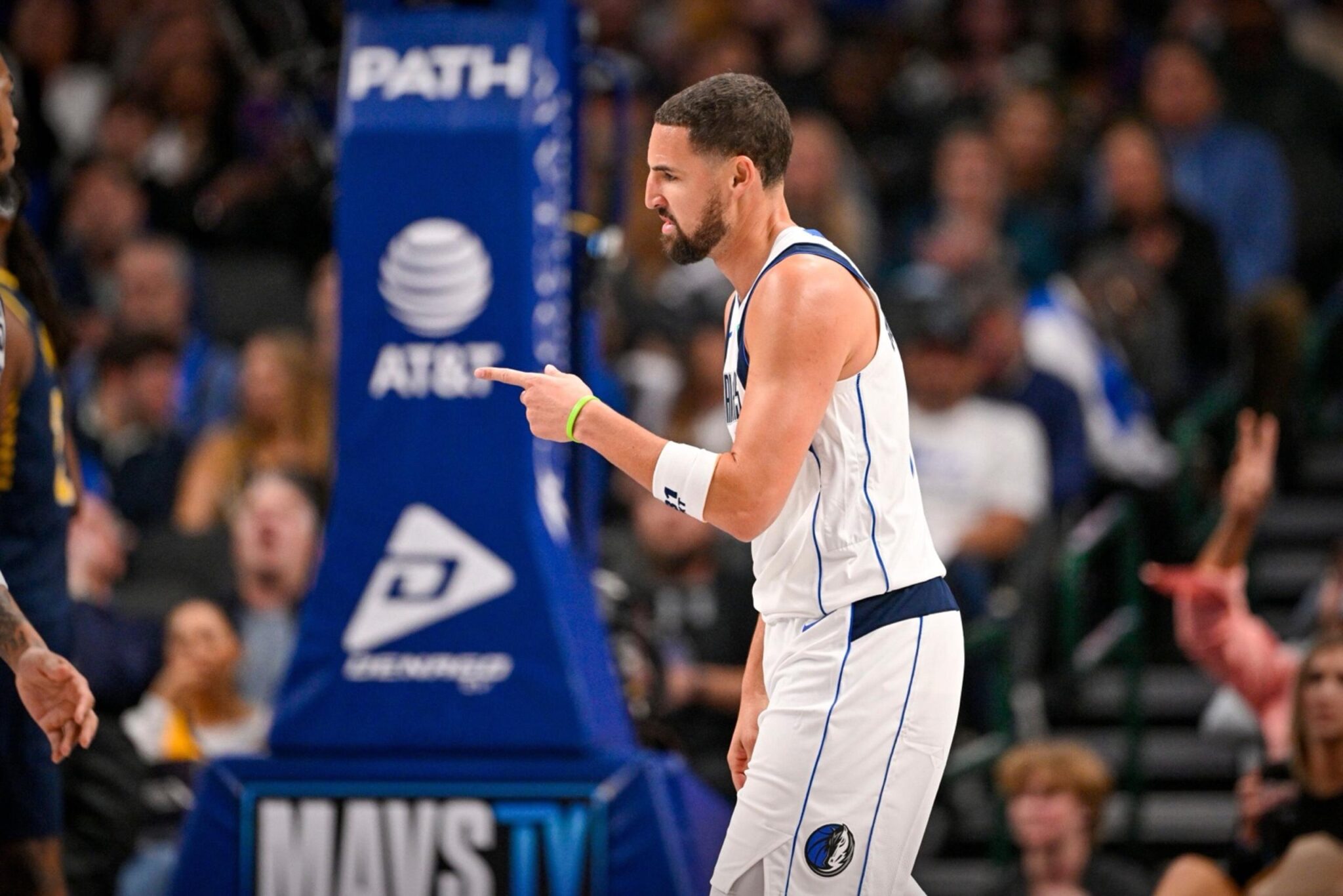 Oct 29, 2025; Dallas, Texas, USA; Dallas Mavericks guard Klay Thompson (31) celebrates after making a three point against the Indiana Pacers during the second quarter at the American Airlines Center. Mandatory Credit: Jerome Miron-Imagn Images
