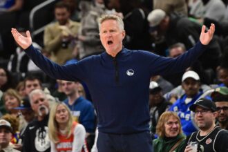 Golden State Warriors head coach Steve Kerr reacts in the 3rd quarter against the Milwaukee Bucks at Fiserv Forum.