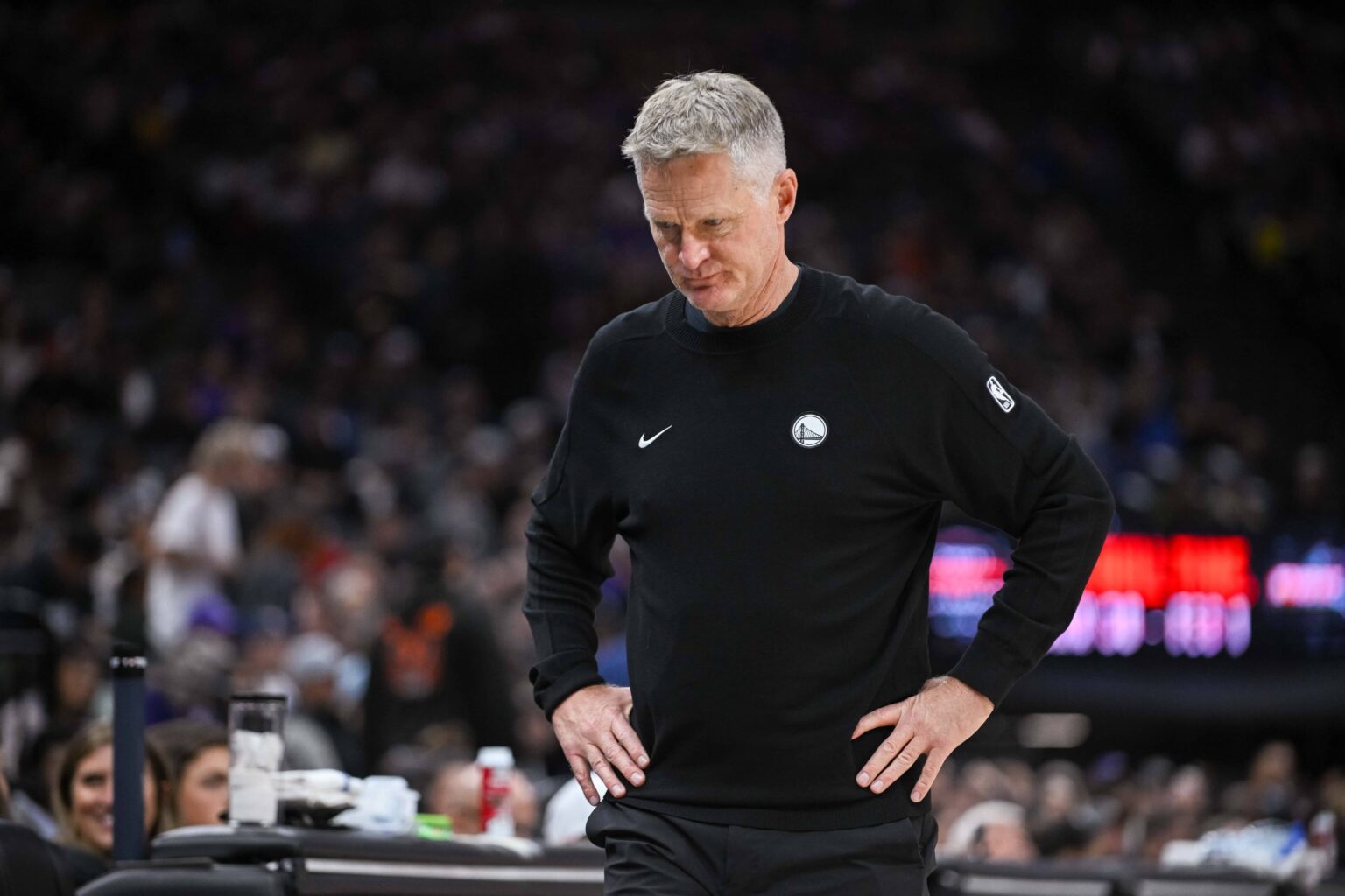 Nov 5, 2025; Sacramento, California, USA; Golden State Warriors Head Coach Steve Kerr reacts to a call during the second quarter of the game against the Sacramento Kings at Golden 1 Center. Mandatory Credit: Ed Szczepanski-Imagn Images