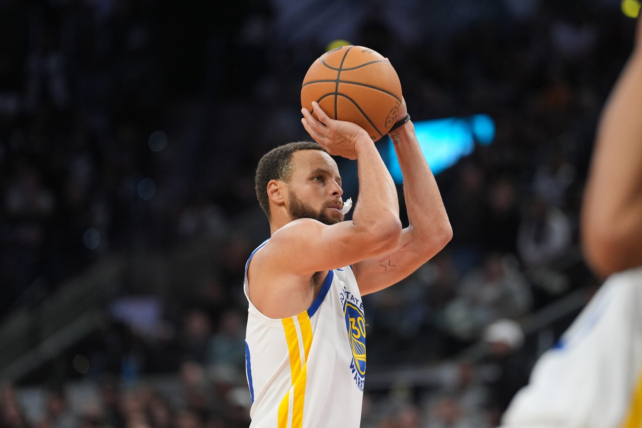 Nov 12, 2025; San Antonio, Texas, USA; Golden State Warriors guard Stephen Curry (30) shoots in the second half against the San Antonio Spurs at Frost Bank Center. Mandatory Credit: Daniel Dunn-Imagn Images