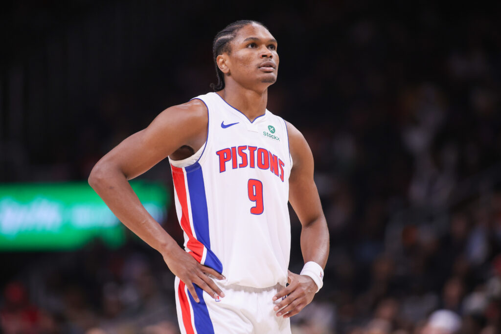 Nov 18, 2025; Atlanta, Georgia, USA; Detroit Pistons guard Ausar Thompson (9) in action against the Atlanta Hawks in the third quarter at State Farm Arena. Mandatory Credit: Brett Davis-Imagn Images